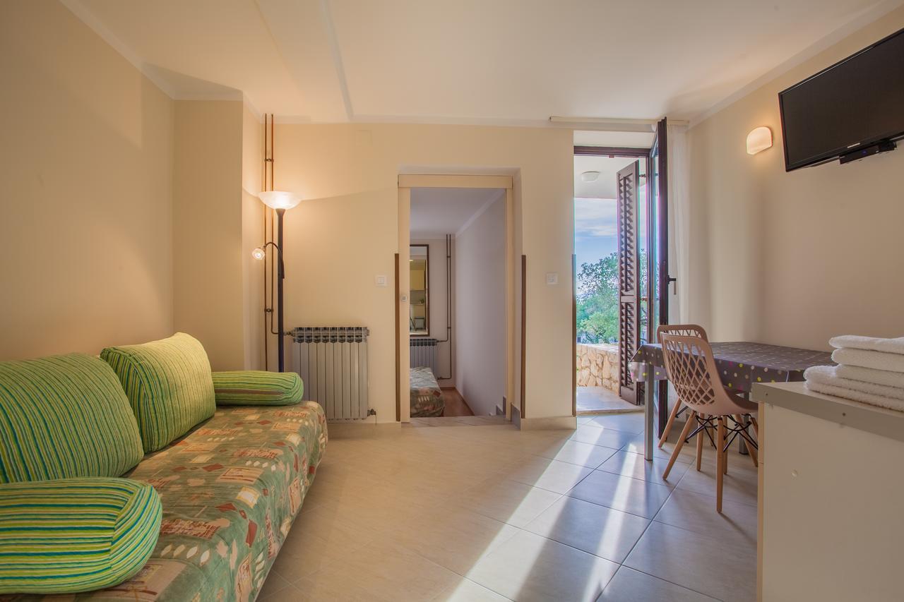 Ljubo & Lili Cres